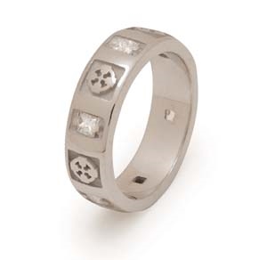 14k White Gold & Diamond Ladies Heavy Celtic Cross Celtic Wedding Ring 5.3mm