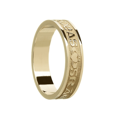 10k Yellow Gold "Gra, Dilseacht, Cairdeas" (Love, Loyality, Friendship) Ladies Celtic Wedding Ring 5.2mm
