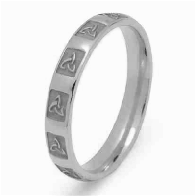 10k White Gold Ladies Heavy Trinity Knot Celtic Wedding Ring 3.7mm